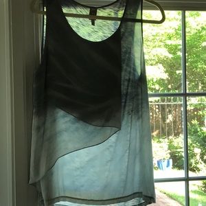 ☘️☘️☘️💲⬇️(frm$27) XCVI sleeveless top